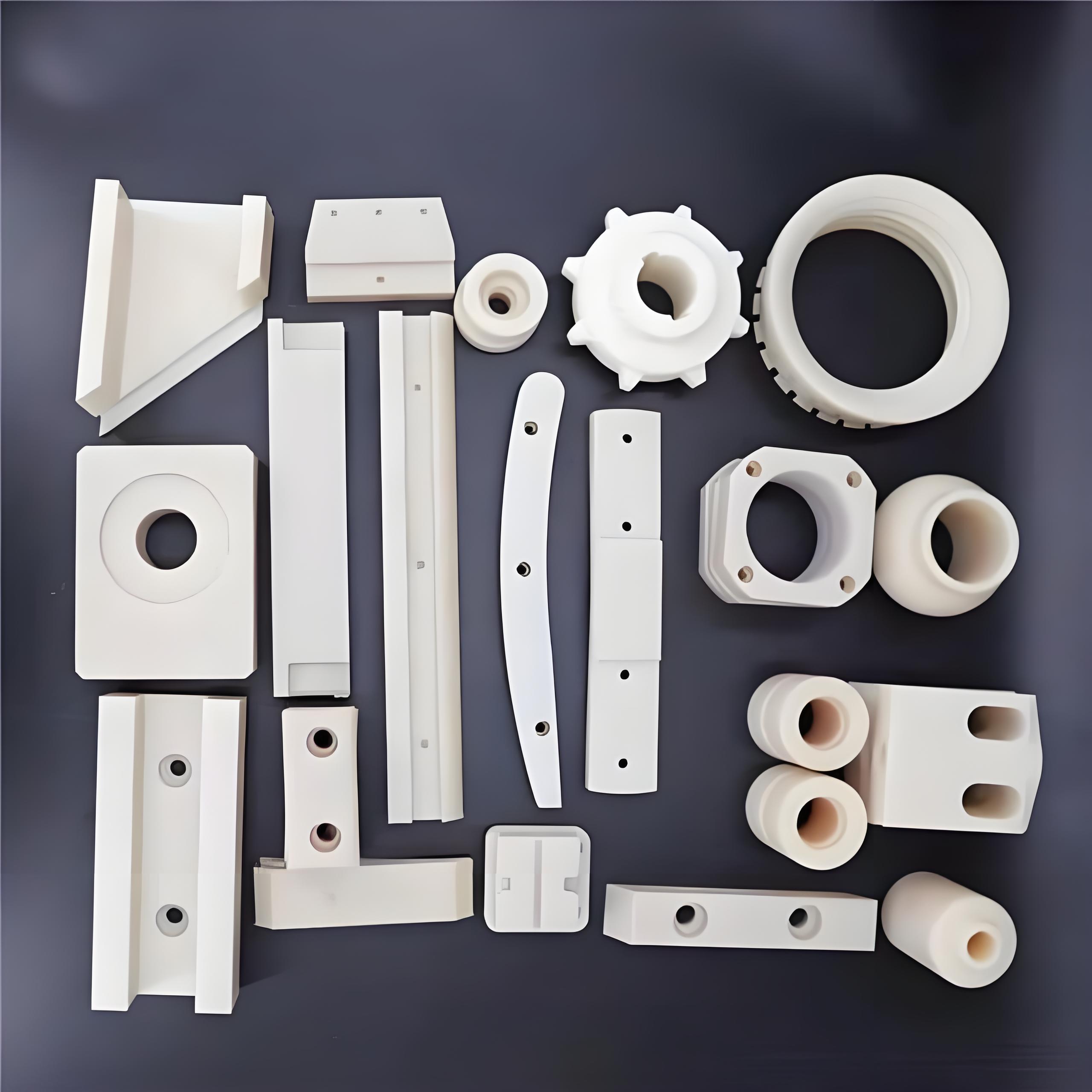 Hoe bereikt precisie CNC -bewerking plastic onderdelen met hoge precisie engineering?