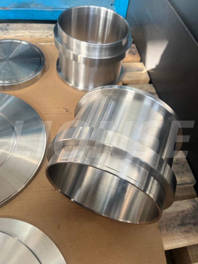 Zijn op maat gemaakte bussen de kosten waard?