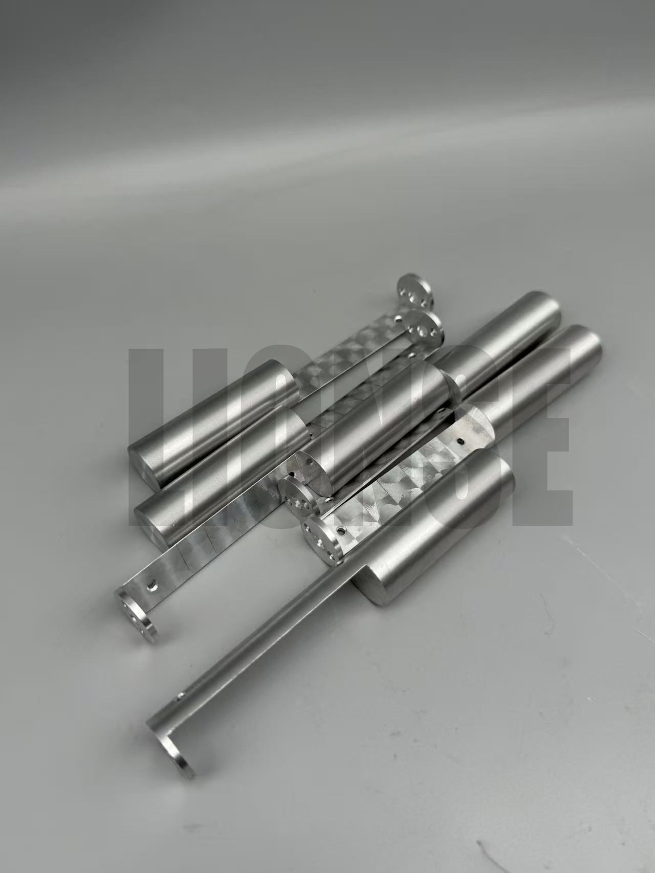 Kunnen aluminium connectoren het probleem van niet-overeenkomende thermische uitzettingscoëfficiënten oplossen?