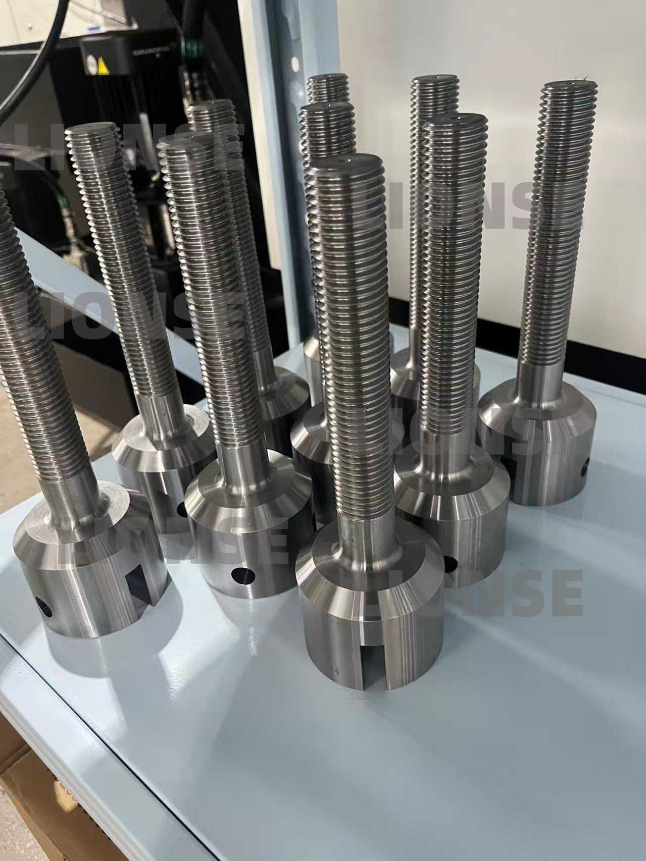 Op maat gemaakte CNC-gefreesde kettingspanbouten